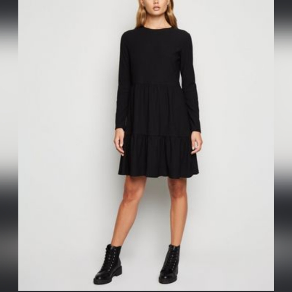 Black Long Sleeve Tiered Smock Dress